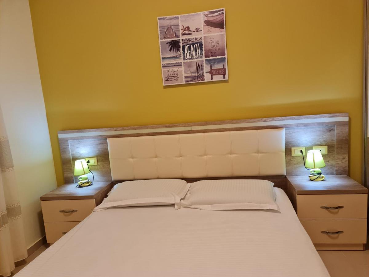 Holiday Apartament *
