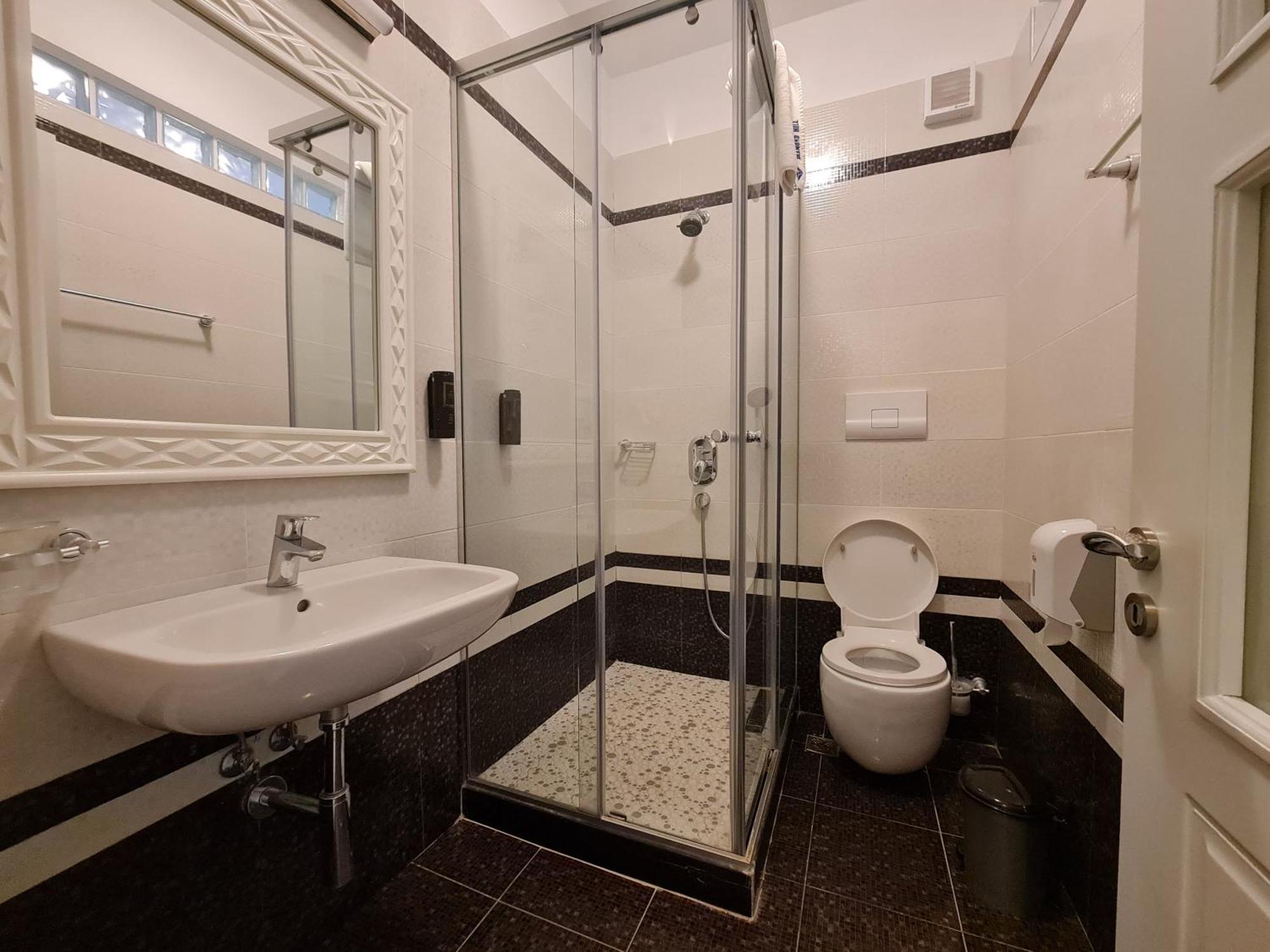 Apartament Holiday Wlora