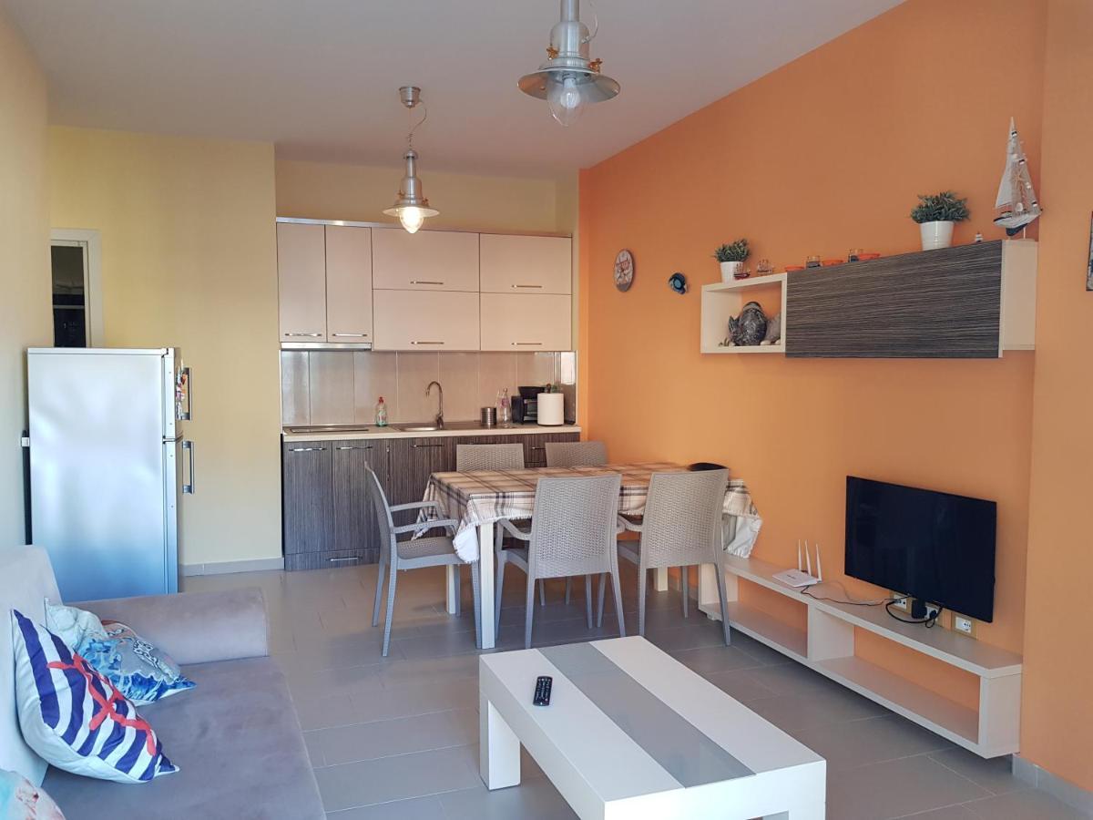 Apartament Holiday